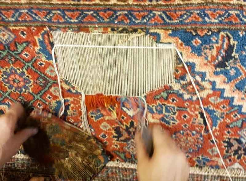 GAZAUTAPIS : Nettoyage, réparation, restauration de tapis en Bretagne et Île-de-France : Profitez de notre expertise en nettoyage et restauration de tapis anciens près de chez vous, en Bretagne et Île-de-France. Nos équipes se déplacent pour redonner vie à vos textiles les plus précieux : dépoussiérage / dessablage et nettoyage de tapis. Restauration de tapis et tapisserie, réparation de lisières, franges. Relainage. Création de teinte, ravivement des couleurs, traitement des trames, GAZAUTAPIS